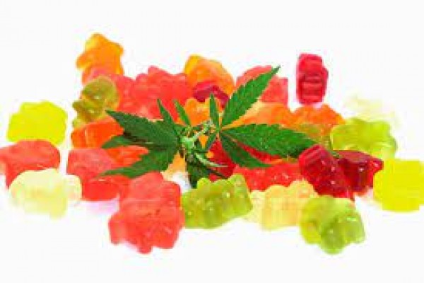 Katie Couric CBD Gummies : Reviews, Side Effects, Ingredients, And Price!
