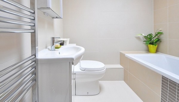 Khử mùi hôi nhà vệ sinh bằng sáp thơm đang ngày càng phổ biến