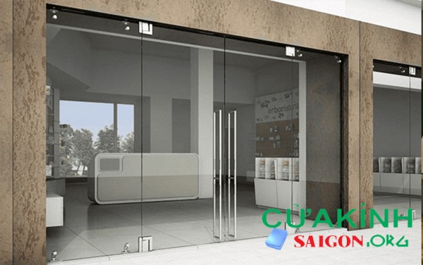 Kính cường lực giá rẻ tại quận 7 hcm