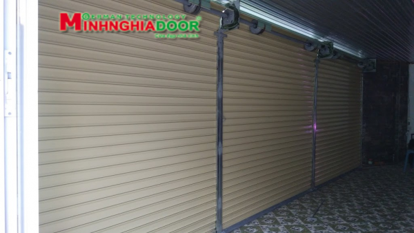 Làm cửa cuốn giá rẻ