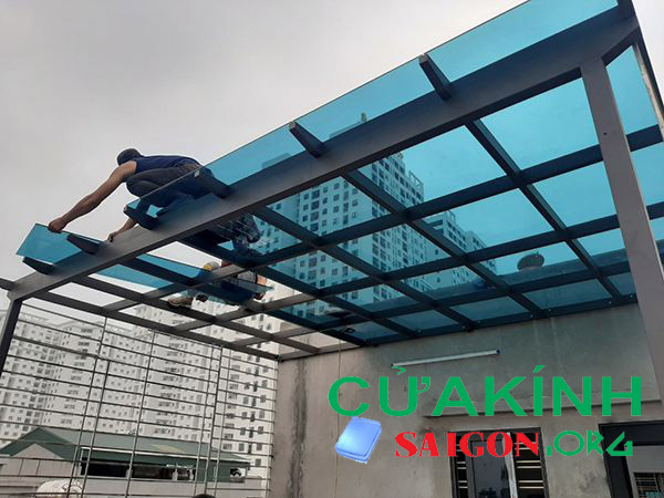 Lắp mái kính cường lực quận 8 | 0975305574