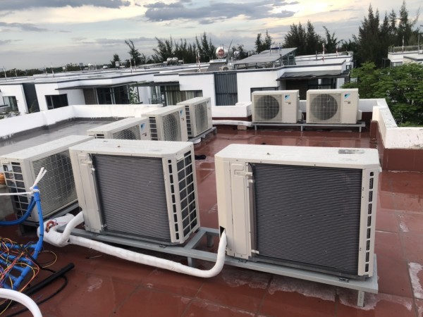 Lắp máy lạnh âm trần ở Tân Phú #0932.932.329