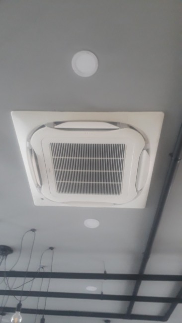 Lắp máy lạnh âm trần Quận 8 #[0932.932.329]