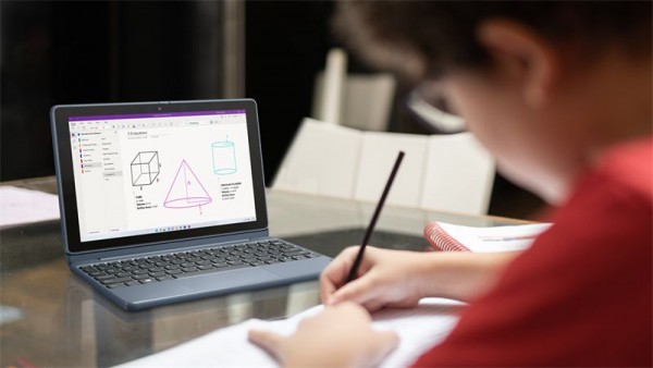 Lenovo tiết lộ 2 sản phẩm mới dành cho sinh viên chạy Windows 11 với mức giá rất phải chăng