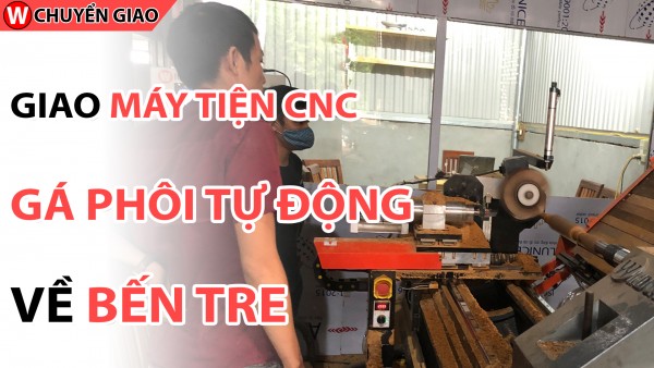 Máy CNC tiện gỗ Việt Nam sản xuất