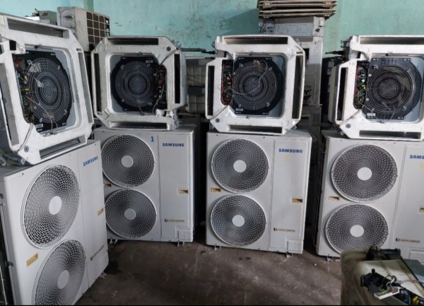 Máy lạnh âm trần cũ Châu Đức ✔️0907 243 680