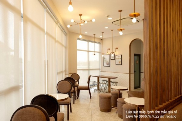 Máy lạnh âm trần Daikin - xuất sữ từ đất nước nào?