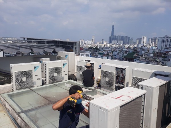 Máy lạnh âm trần là dòng máy xịn nhất năm 2022