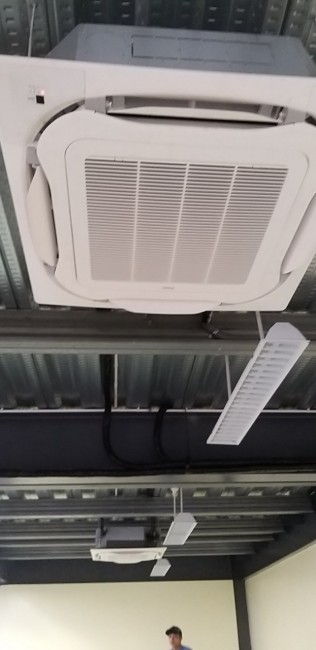 Máy lạnh âm trần LG - lắp đặt chuyên nghiệp giá rẻ