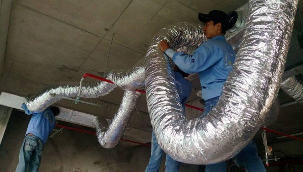 máy lạnh lắp cho nhà xưởng có nên sử dụng inverter