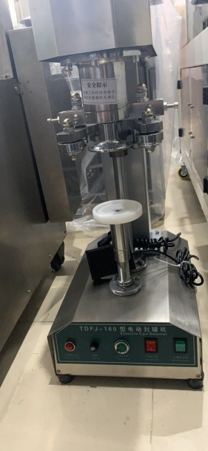 Máy viền mí lon nhựa pet, máy ghép mí lon trái cây sấy, máy viền mí lon khô bò/ khô gà