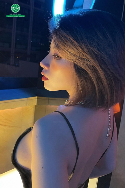 Miếng dán ngực chảy xệ có hiệu quả không?