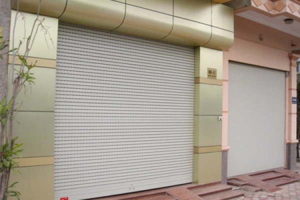 Một vài gợi ý lắp cửa cuốn alu