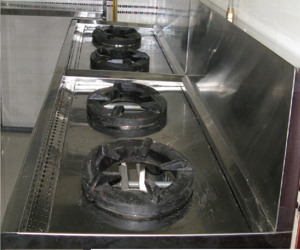 Mua tủ bếp inox ở đâu uy tín, chất lượng