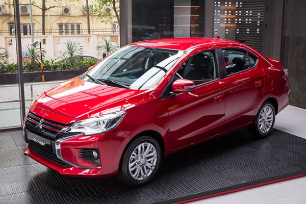 Mức tiêu thụ nhiên liệu của Mitsubishi Attrage màu đỏ có hấp dẫn như lời đồn
