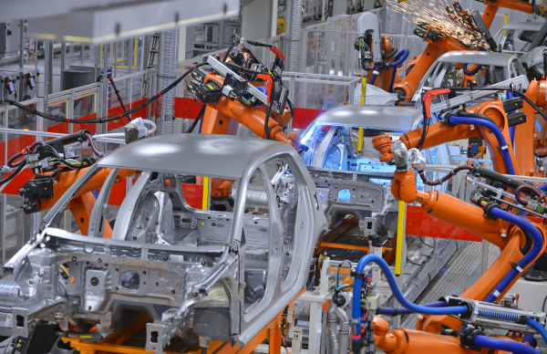 Ngành công nghiệp điện tử tạo đà tăng trưởng robot công nghiệp