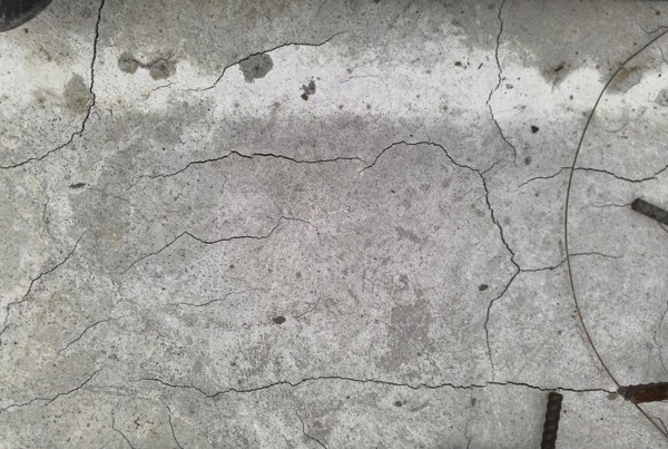 Nghiên cứu giải pháp bê tông tự vá lành vết nứt, tiết kiệm chi phí và hiệu quả hơn