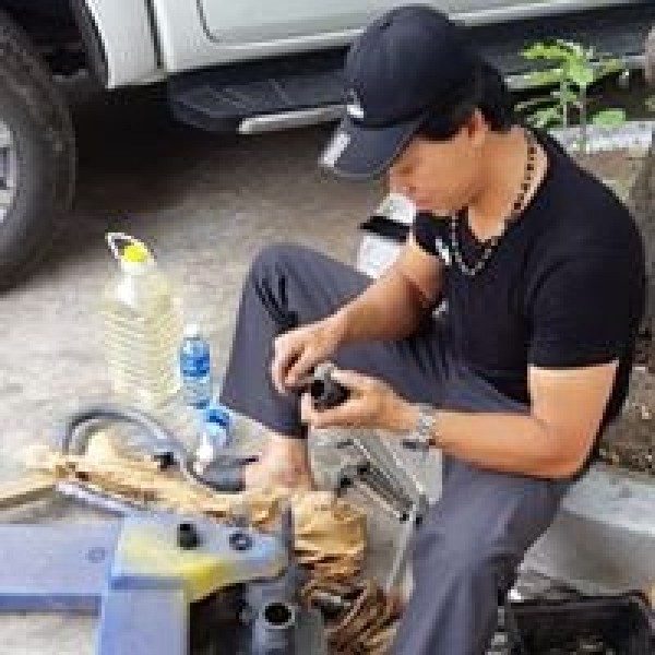 Nhận sửa chữa xe nâng tay, bán phụ tùng xe nâng tay giá rẻ 0905681595