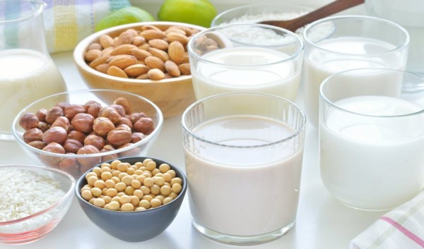 Những hiểu biết về sữa hạt đang hot trên thị trường