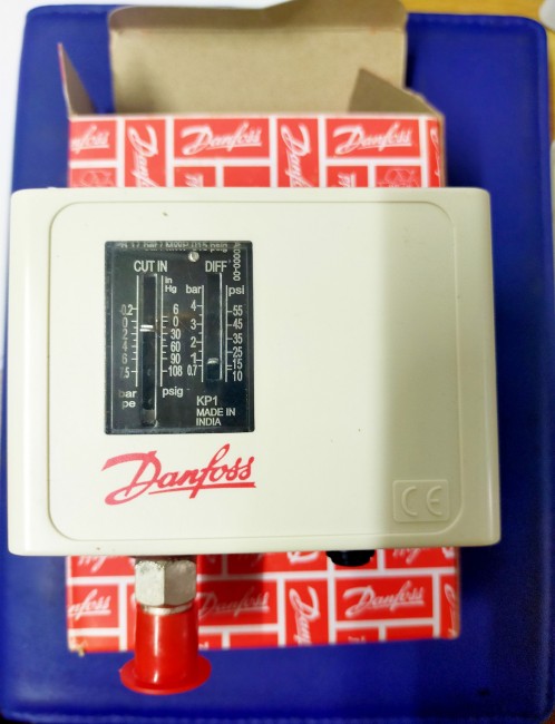 Nơi bán công tắc áp suất Danfoss KP1 giá rẻ 