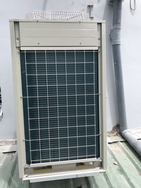 Nơi cung ứng máy lạnh tủ đứng chính hãng với giá tốt nhất - hiệu Daikin và LG