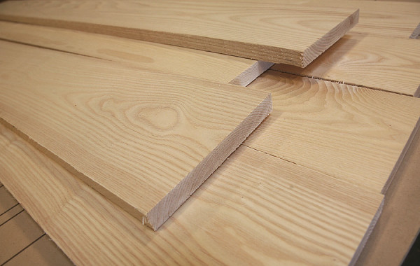 Nội thất gỗ tự nhiên được sử dụng nhiều nhất
