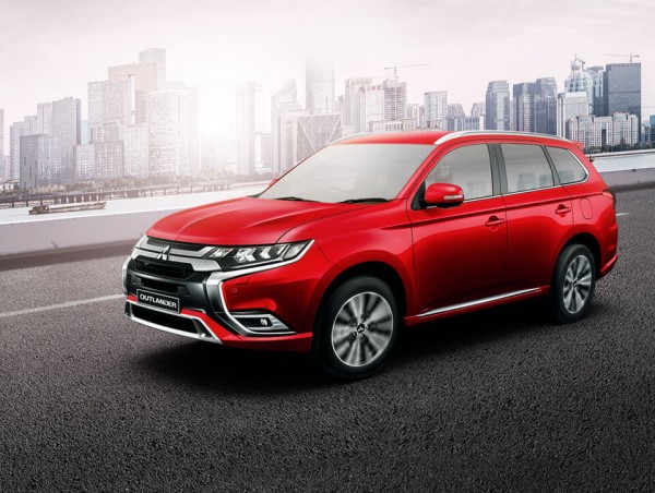 Nội thất xe Mitsubishi Outlander 2.0 CVT Premium 2022 có gì mới ?