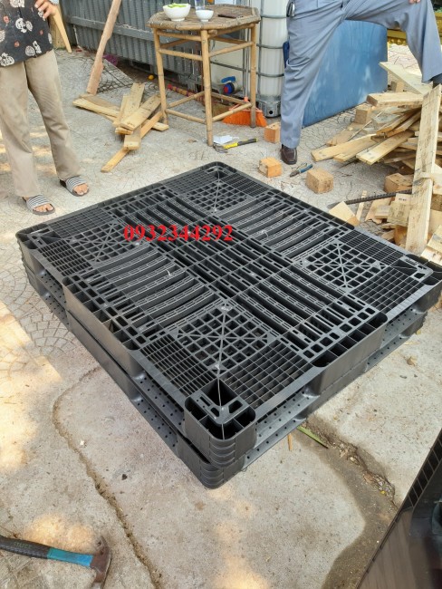 Pallet nhựa kê hàng thanh lý giá rẻ 0932344292 - 0905568292  - 0905749968