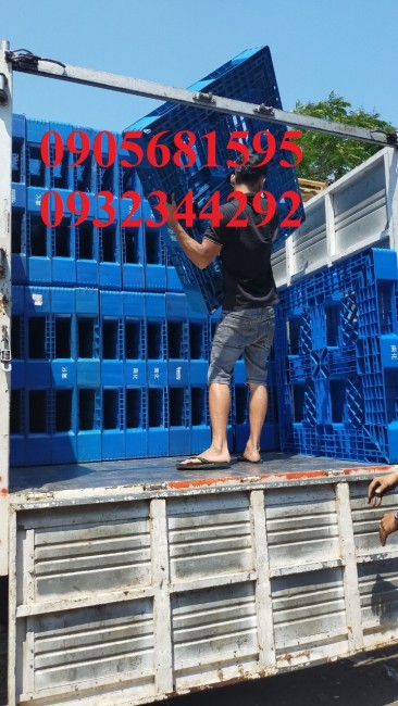 Pallet nhựa thanh lý tại Đà Nẵng 95k 0905681595