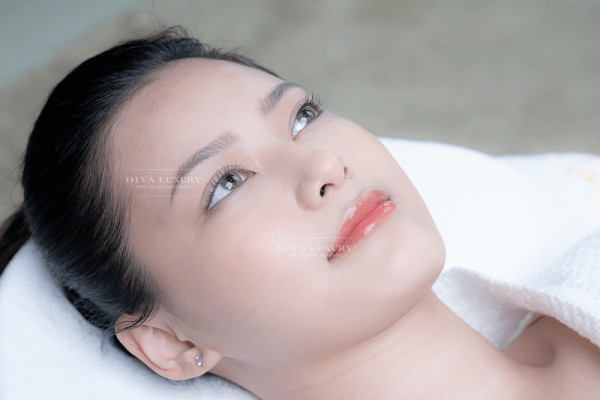 Phun mày tán bột ở đâu giá tốt nhất?