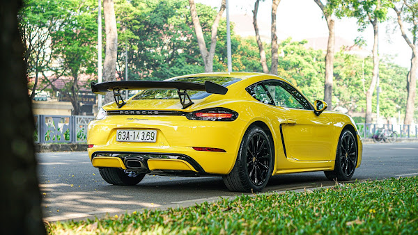 PORSCHE CAYMAN718 MODEL 2021 PHIÊN BẢN ĐẶC BIỆT SPORT DESIGN CHÍNH HÃNG…NGOẠI THẤT CÓ BODY SPORT