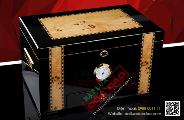 Quà biếu sếp, hộp bảo quản giữ ẩm xì gà Cohiba H0414