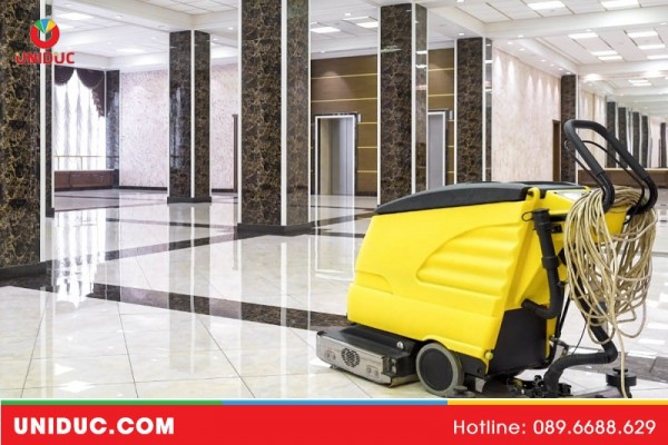 Robot dọn dẹp vệ sinh công nghiệp