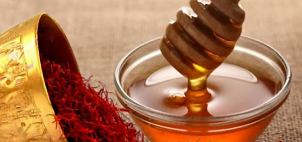 Saffron ngâm mật ong và những cách dùng hiệu quả nhất