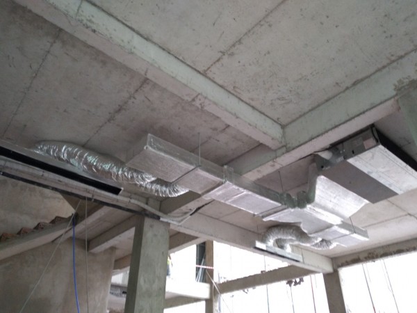 Sản phẩm bán chạy hàng đầu của Daikin - Máy lạnh âm trần nối ống gió