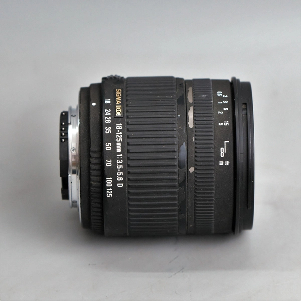 Sigma AF 18-125mm f3.5-5.6 Nikon 10401