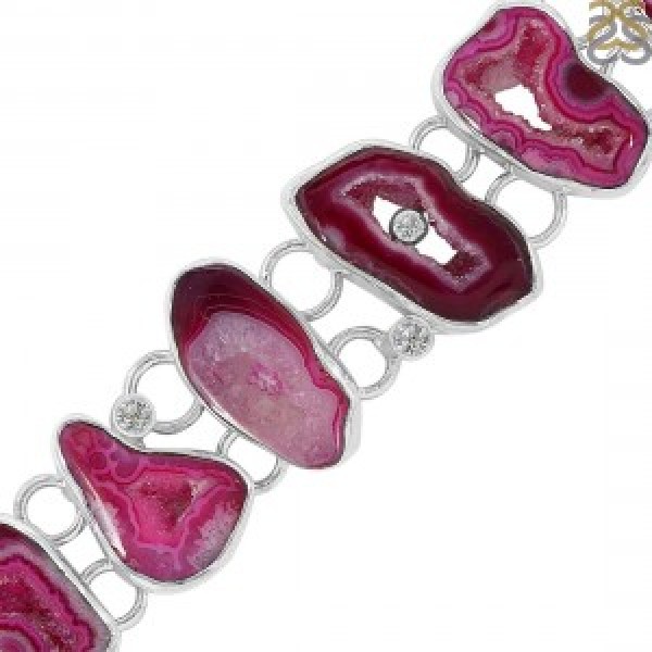 Stunning Agate Jewelry Collections
