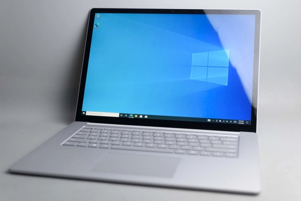 Surface Book 2 15