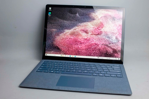 Surface Laptop 2 | SSD 256GB | core i5 | RAM 8GB | 97% 19228