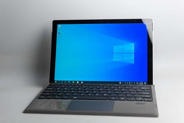 Surface Pro 7 | SSD 512GB | core i7 | RAM 16GB | 98% 19015