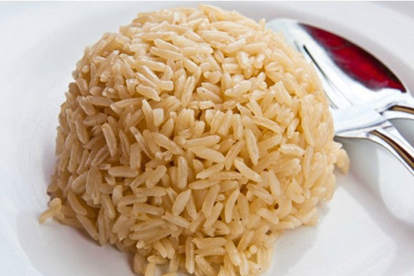 Tại sao nên ăn gạo lứt thay gạo trắng