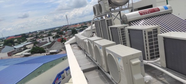 Tháo lắp máy lạnh giấu trần ở Quận 4 - 0932.932.329