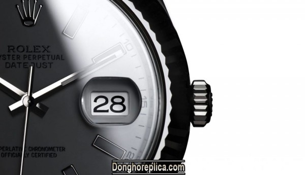 Thay mặt kính đồng hồ Rolex giá bao nhiêu và thay ở đâu thì uy tín ?