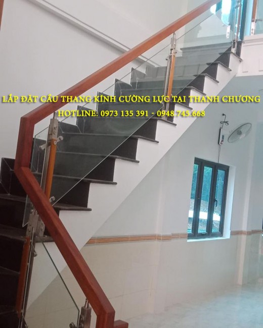 Thi công lắp đặt hệ thống lan can, cầu thang kính cường lực tại Thanh Chương