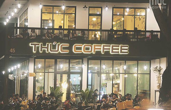 thiết kế thi công biển quảng cáo cho cửa hàng cửa hiệu