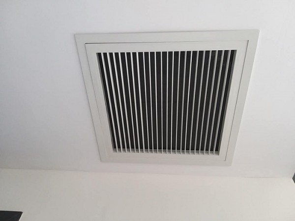 Thông tin chi tiết cho máy lạnh giấu trần nối ống gió Daikin bảng giá giá hợp lý nhất