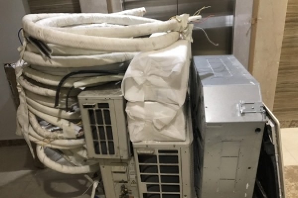 Thu mua điều hòa qua sử dụng văn phòng Kv.HCM - Cao Vĩ