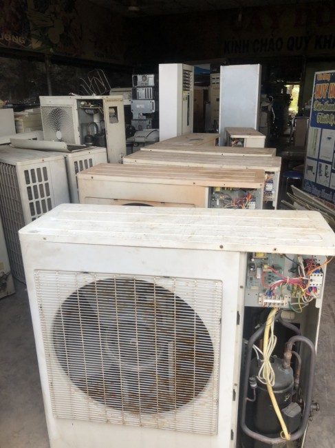 Thu mua máy lạnh cũ nhà hàng Bình Tân