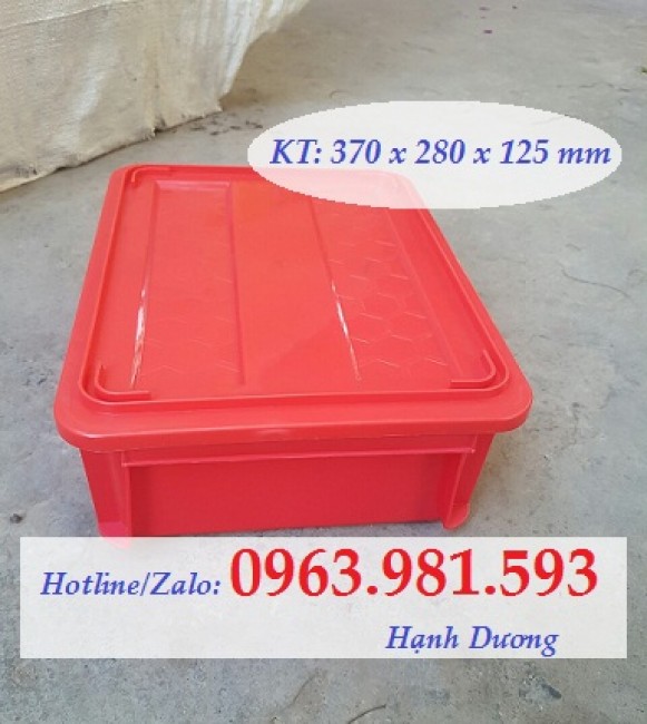 Thùng nhựa đặc B7, hộp nhựa B7