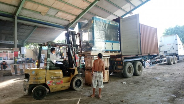 Tìm đơn vị vận chuyển hàng đi Bình Định bằng xe tải đường bộ